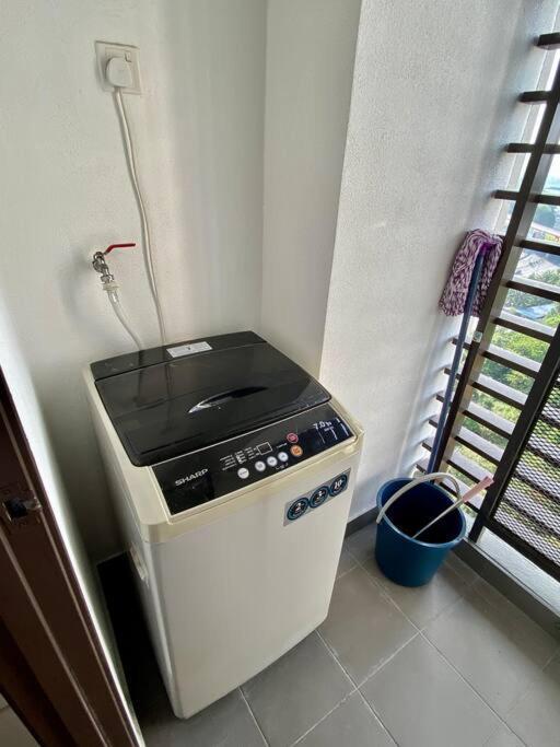 Rm100 Only @ Landmark Residence 2, Budget Stay, Near Cherasbalakongc180 Kajang Exterior photo