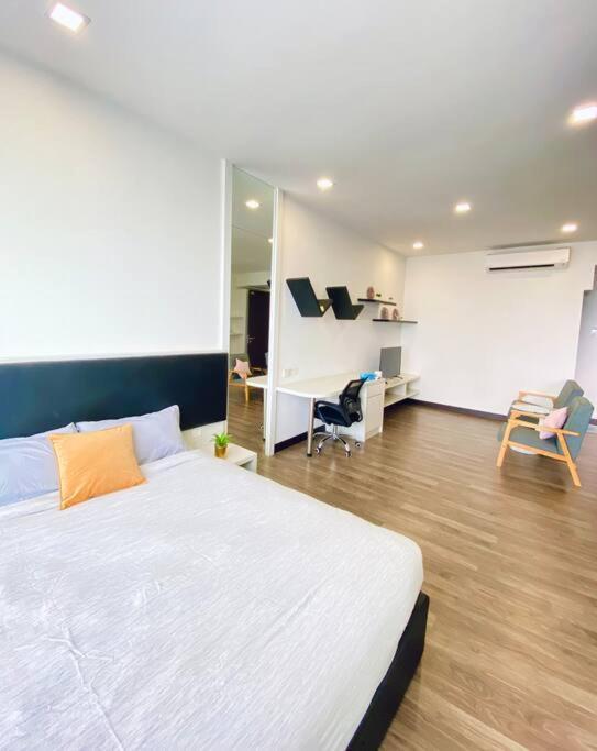 Rm100 Only @ Landmark Residence 2, Budget Stay, Near Cherasbalakongc180 Kajang Exterior photo