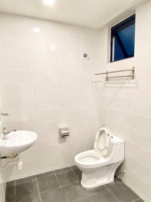 Rm100 Only @ Landmark Residence 2, Budget Stay, Near Cherasbalakongc180 Kajang Exterior photo